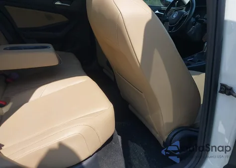 2019 Volkswagen Jetta 1.4T R-Line/1.4T S/1.4T Se from USA, damaged, VIN 3VWC57BU1KM063869